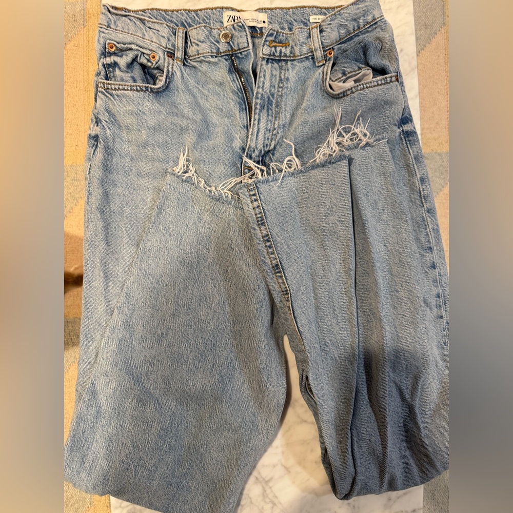 Zara Distressed Light Blue Jeans